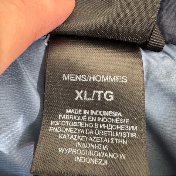 The North Face Men's Navy Insulated Vest XL - Picture 7 of 8